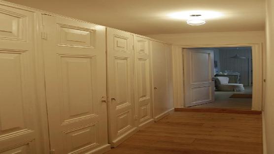 Canal View Apartment near Anne Frank House